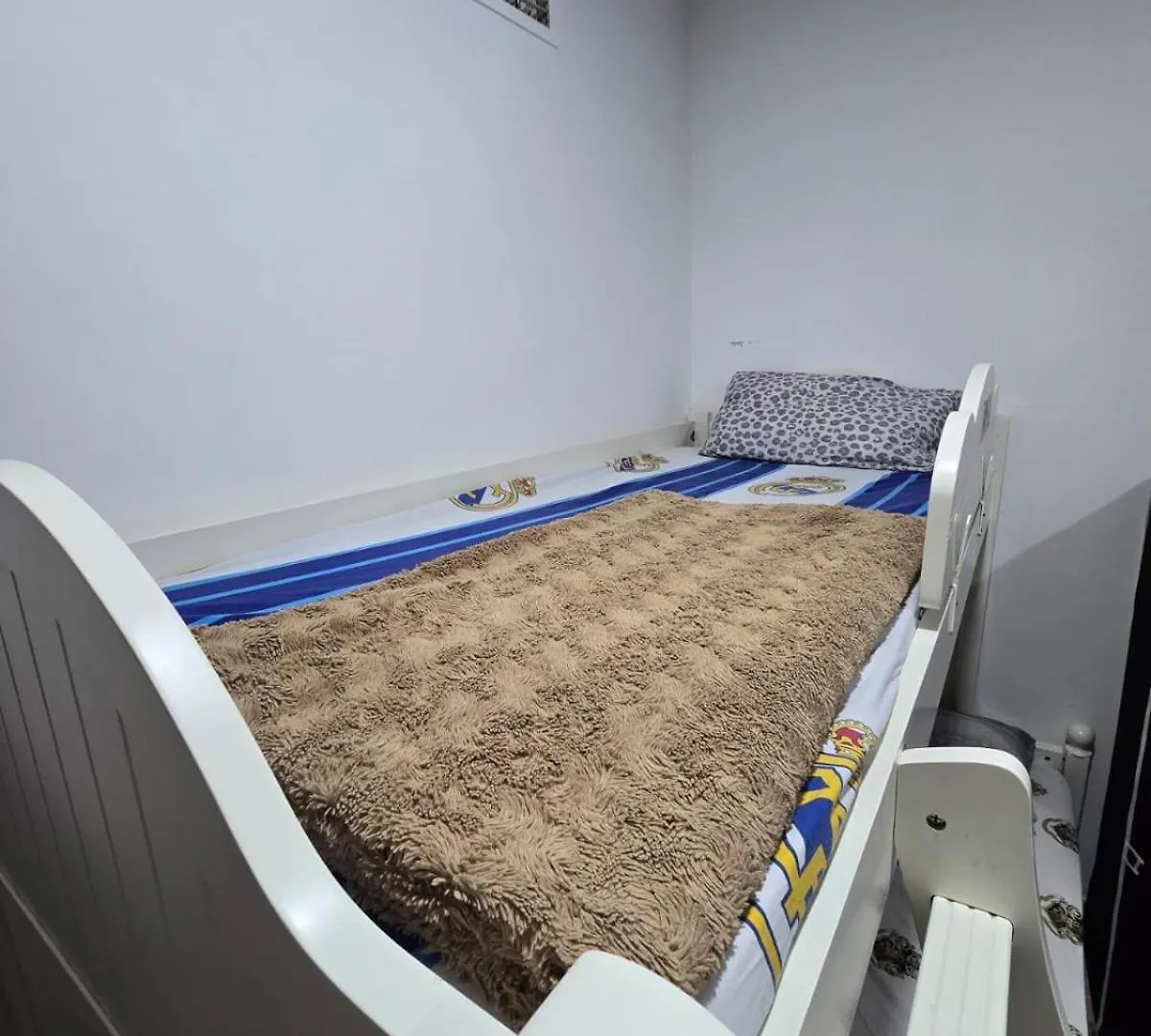 Dubai Dxb Hostel And Pension Emirati Arabi Uniti