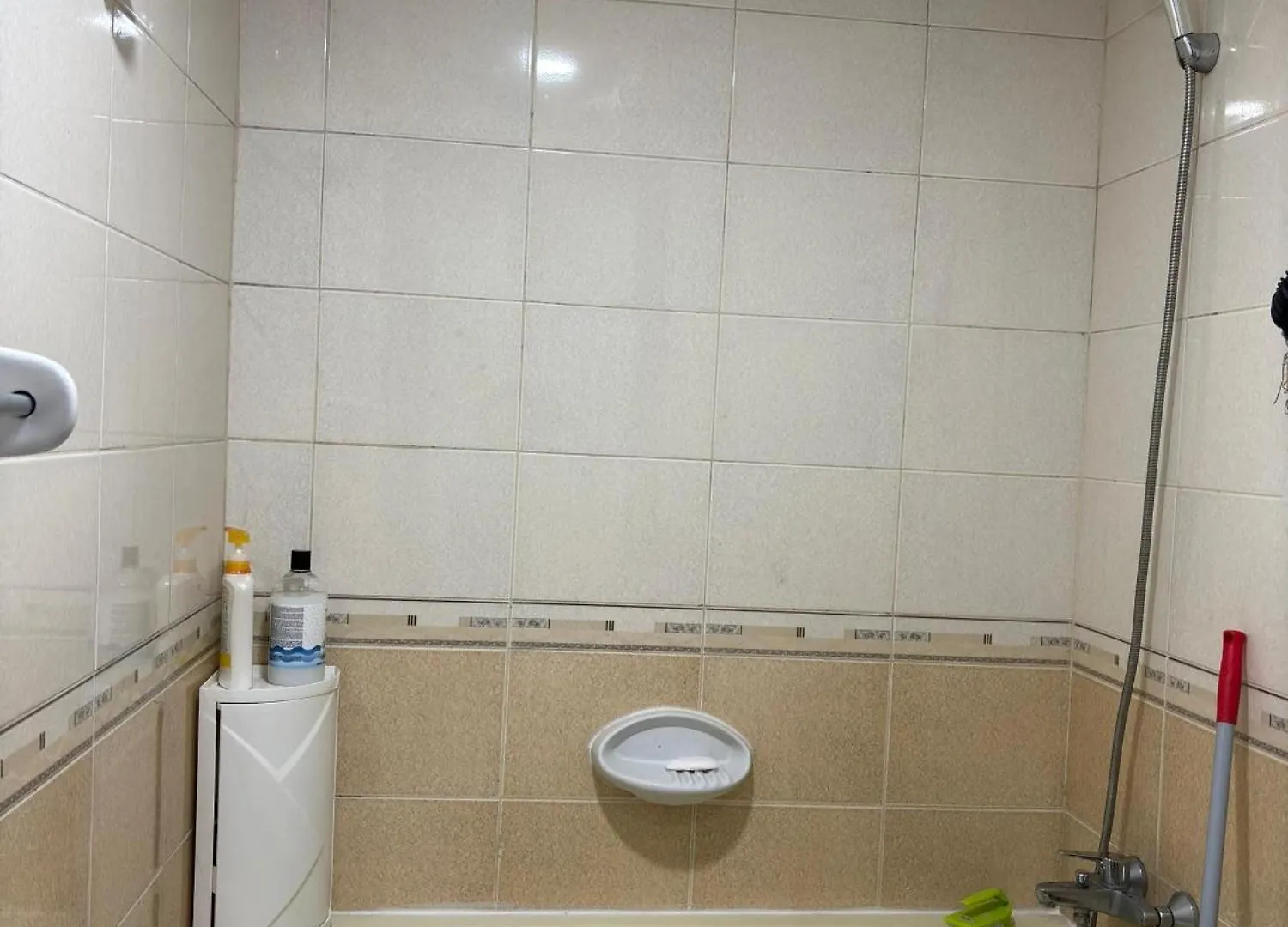 Dubai Dxb Hostel And Pension United Arab Emirates