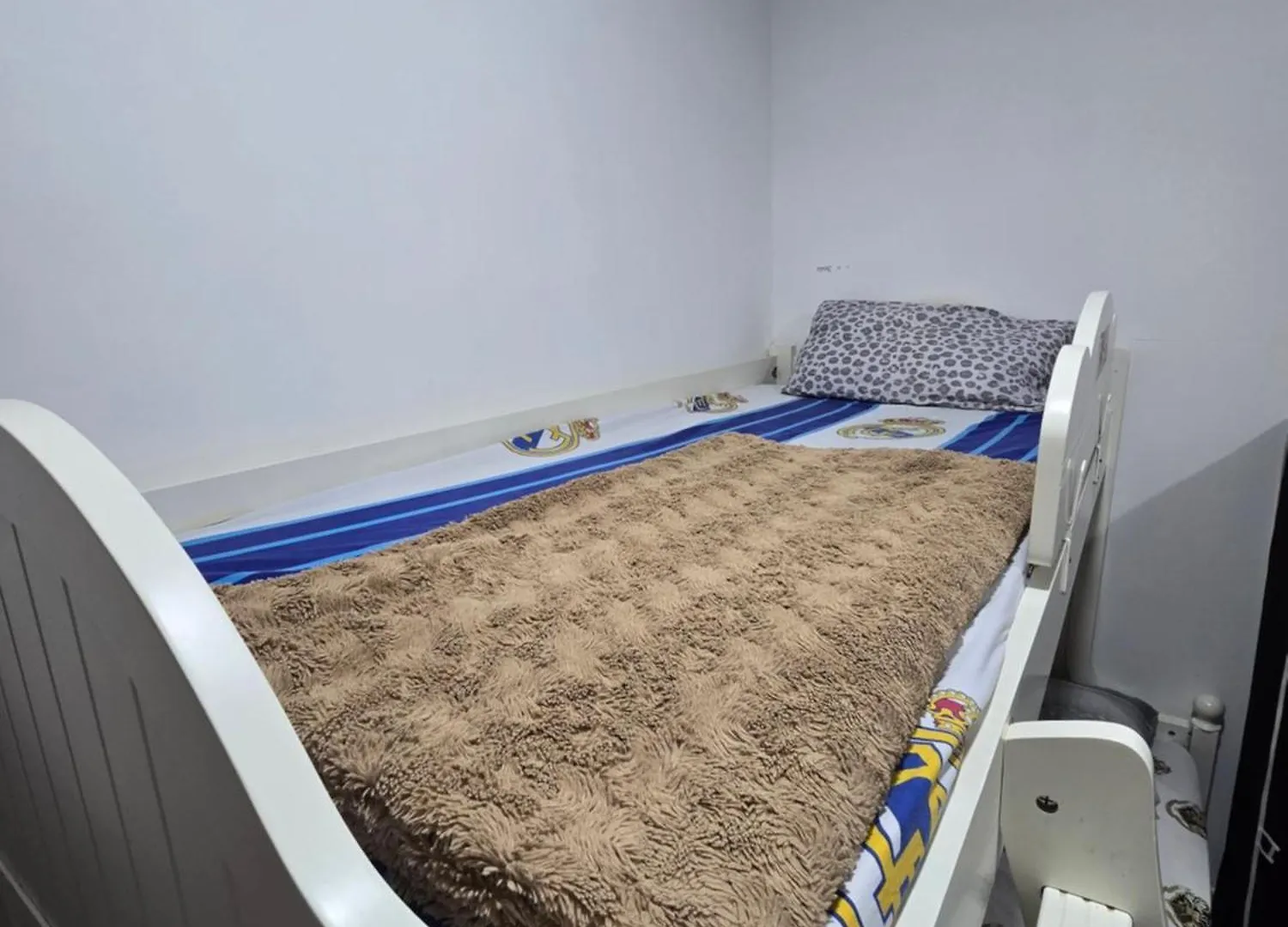 Dubai Dxb Hostel And Pension